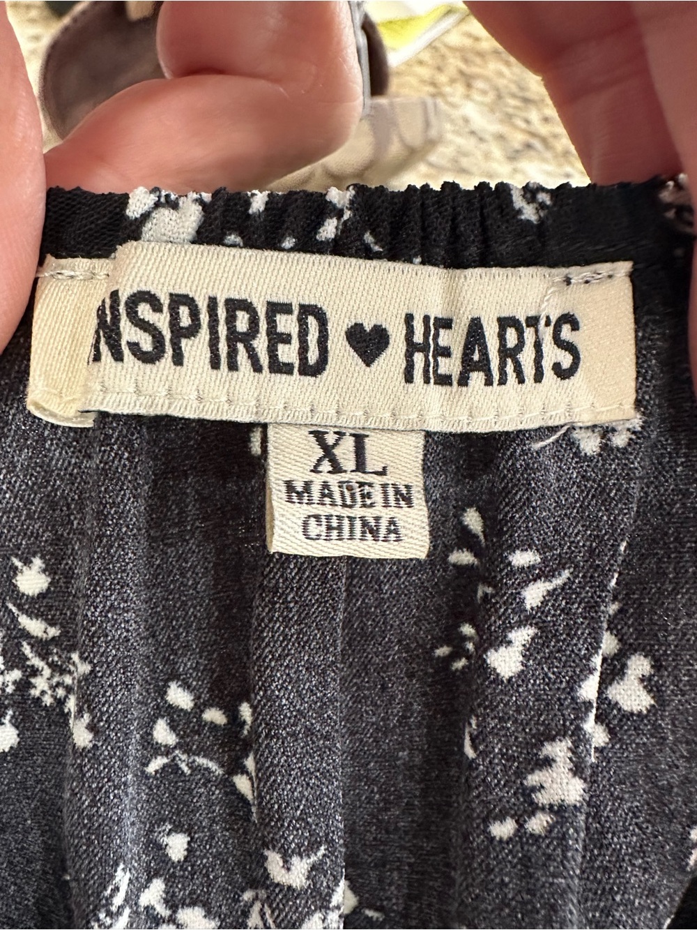 Inspired Hearts: Flowy Black and White Floral Mini Dress XL - Picture 5 of 5